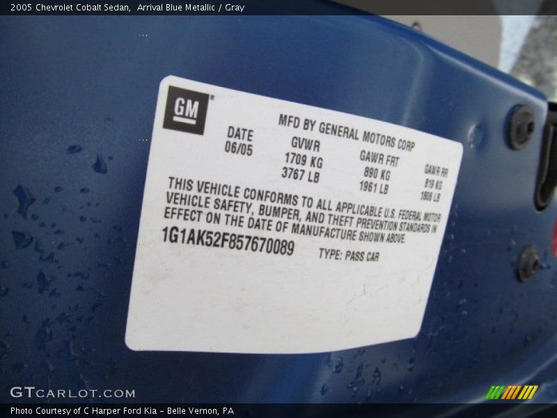 Arrival Blue Metallic / Gray 2005 Chevrolet Cobalt Sedan