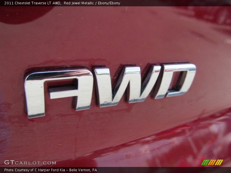 Red Jewel Metallic / Ebony/Ebony 2011 Chevrolet Traverse LT AWD