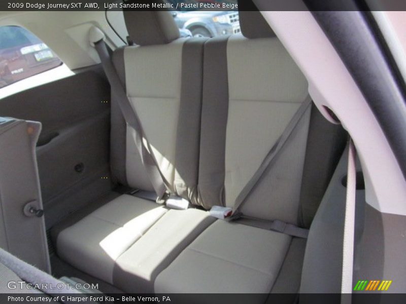 Light Sandstone Metallic / Pastel Pebble Beige 2009 Dodge Journey SXT AWD