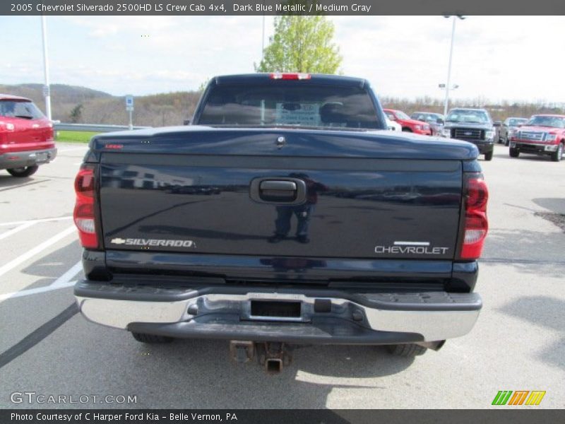 Dark Blue Metallic / Medium Gray 2005 Chevrolet Silverado 2500HD LS Crew Cab 4x4