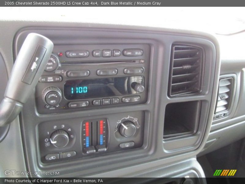 Dark Blue Metallic / Medium Gray 2005 Chevrolet Silverado 2500HD LS Crew Cab 4x4