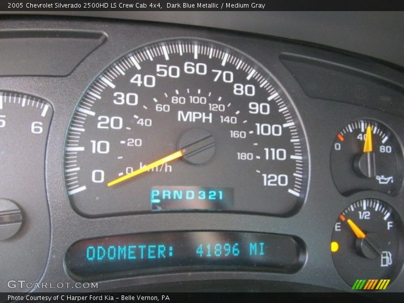 Dark Blue Metallic / Medium Gray 2005 Chevrolet Silverado 2500HD LS Crew Cab 4x4