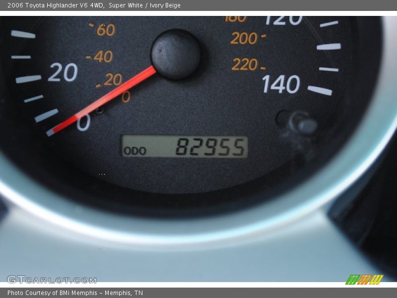 Super White / Ivory Beige 2006 Toyota Highlander V6 4WD