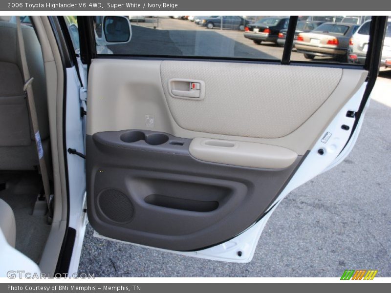 Super White / Ivory Beige 2006 Toyota Highlander V6 4WD
