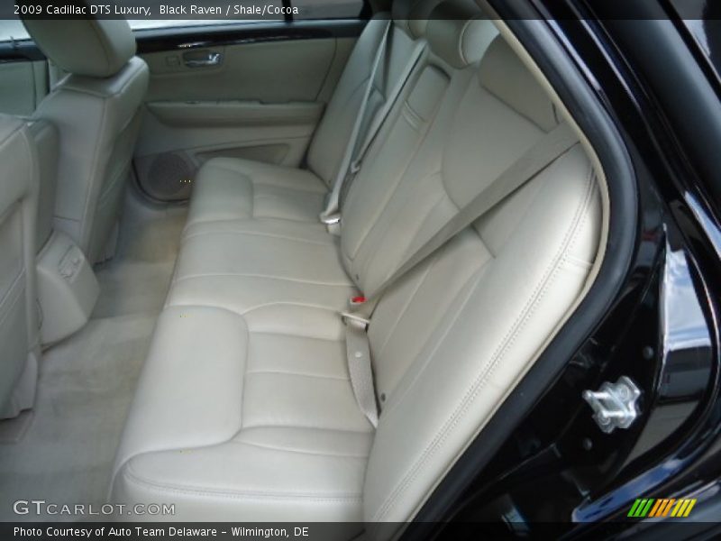 Black Raven / Shale/Cocoa 2009 Cadillac DTS Luxury