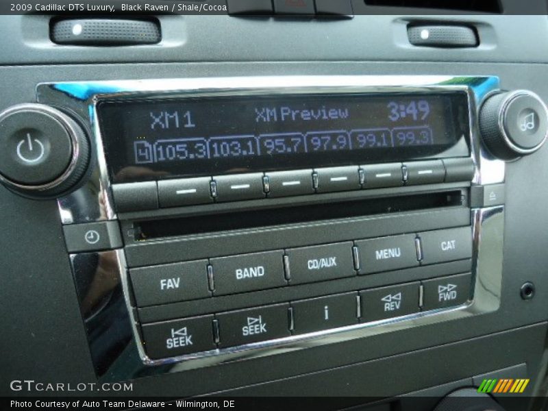 Black Raven / Shale/Cocoa 2009 Cadillac DTS Luxury
