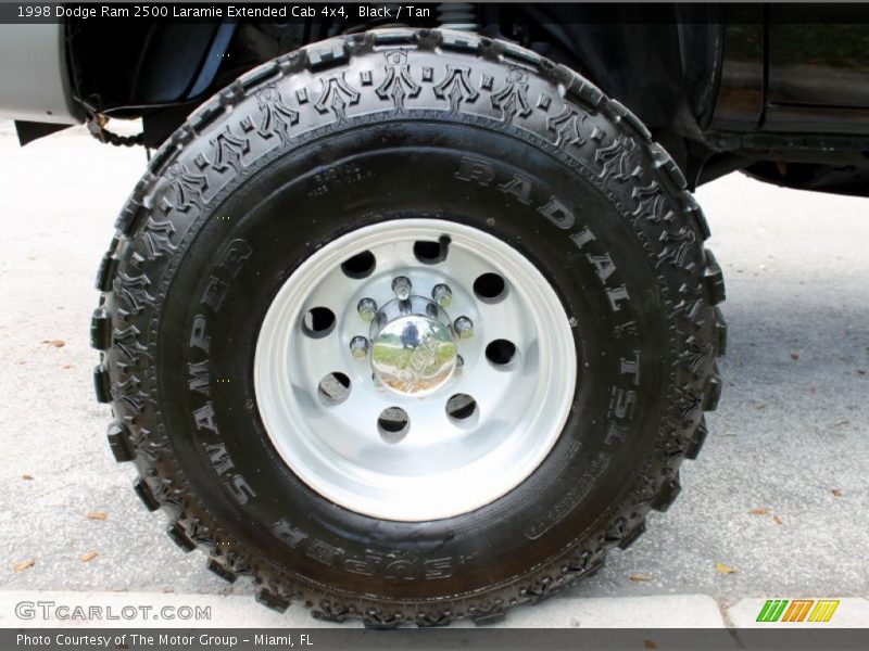 Custom Wheels of 1998 Ram 2500 Laramie Extended Cab 4x4
