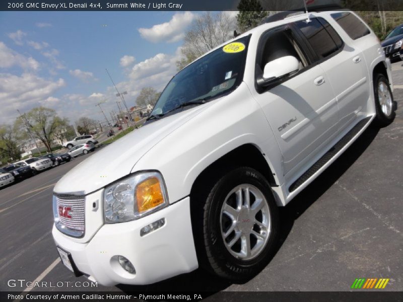 Summit White / Light Gray 2006 GMC Envoy XL Denali 4x4