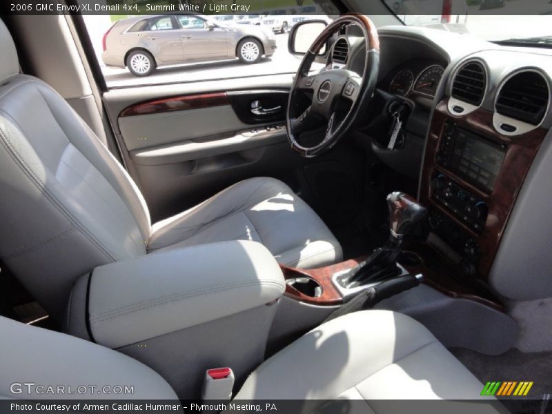 Summit White / Light Gray 2006 GMC Envoy XL Denali 4x4