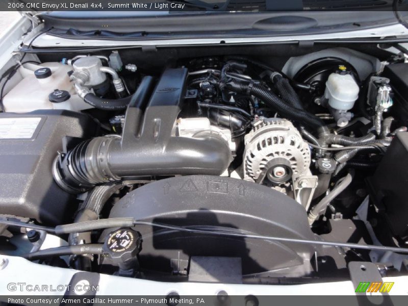 Summit White / Light Gray 2006 GMC Envoy XL Denali 4x4