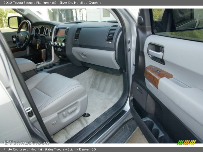 Silver Sky Metallic / Graphite 2010 Toyota Sequoia Platinum 4WD