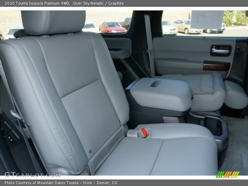 Silver Sky Metallic / Graphite 2010 Toyota Sequoia Platinum 4WD