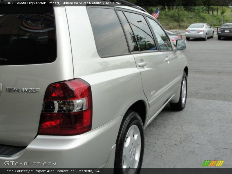 Millenium Silver Metallic / Ash Gray 2007 Toyota Highlander Limited