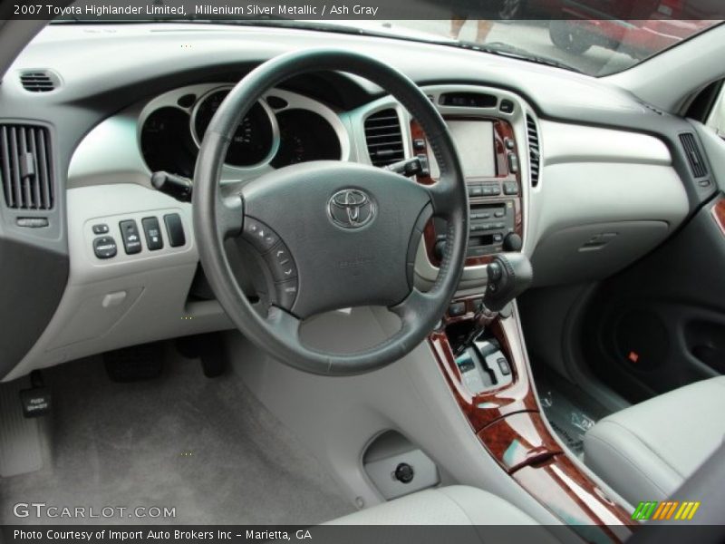 Millenium Silver Metallic / Ash Gray 2007 Toyota Highlander Limited