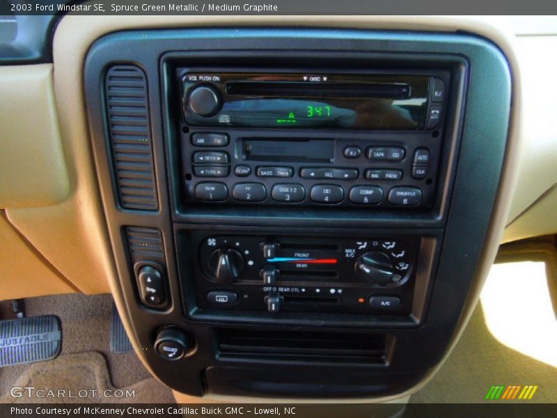 Spruce Green Metallic / Medium Graphite 2003 Ford Windstar SE