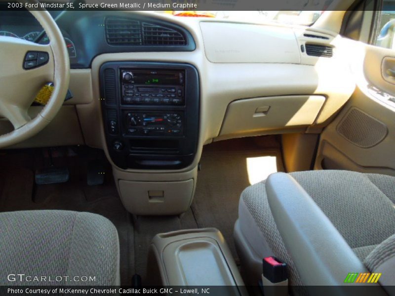 Spruce Green Metallic / Medium Graphite 2003 Ford Windstar SE