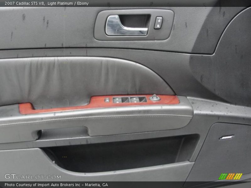 Light Platinum / Ebony 2007 Cadillac STS V8