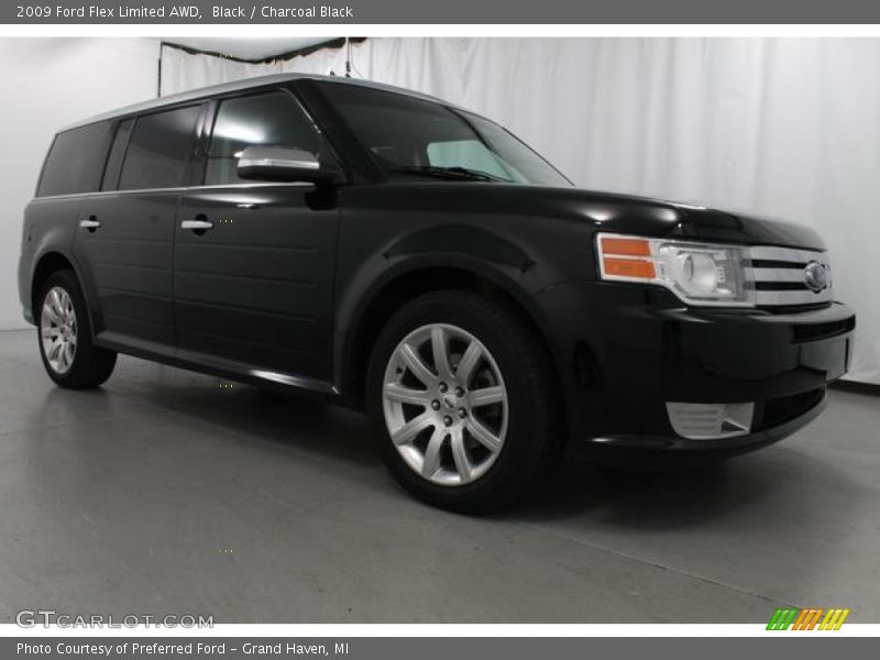 Black / Charcoal Black 2009 Ford Flex Limited AWD