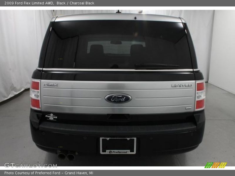 Black / Charcoal Black 2009 Ford Flex Limited AWD