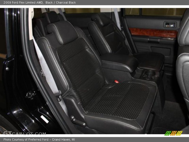 Black / Charcoal Black 2009 Ford Flex Limited AWD