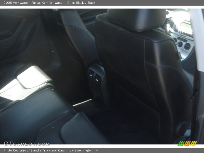 Deep Black / Black 2008 Volkswagen Passat Komfort Wagon
