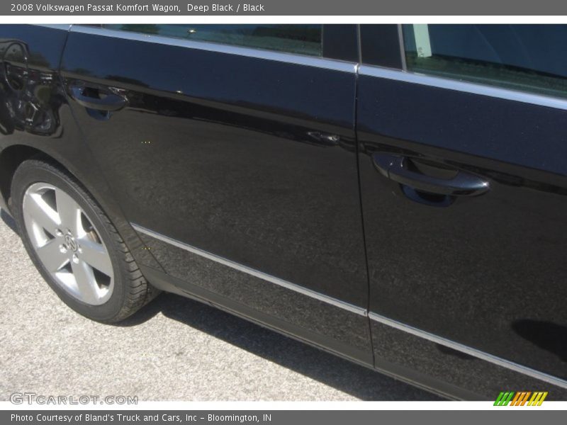 Deep Black / Black 2008 Volkswagen Passat Komfort Wagon