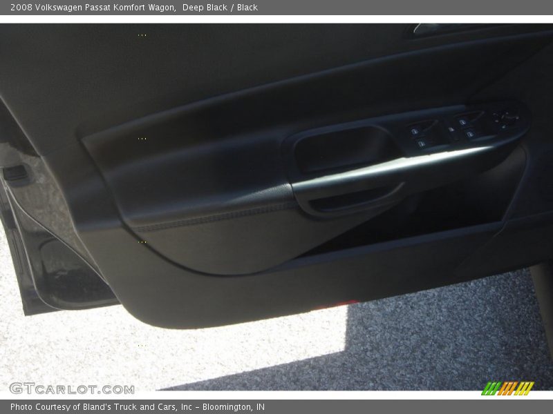 Deep Black / Black 2008 Volkswagen Passat Komfort Wagon