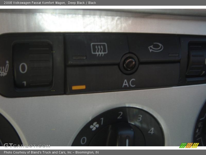 Deep Black / Black 2008 Volkswagen Passat Komfort Wagon
