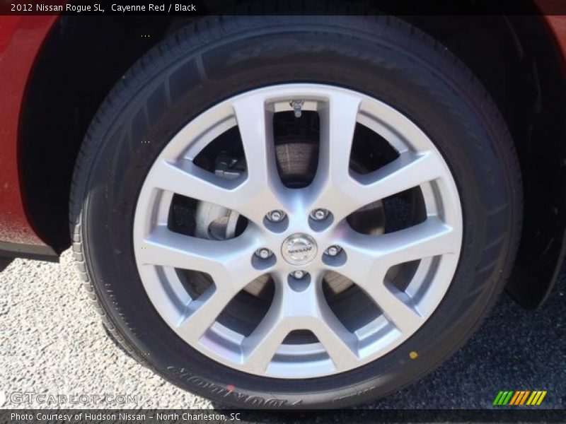 Cayenne Red / Black 2012 Nissan Rogue SL