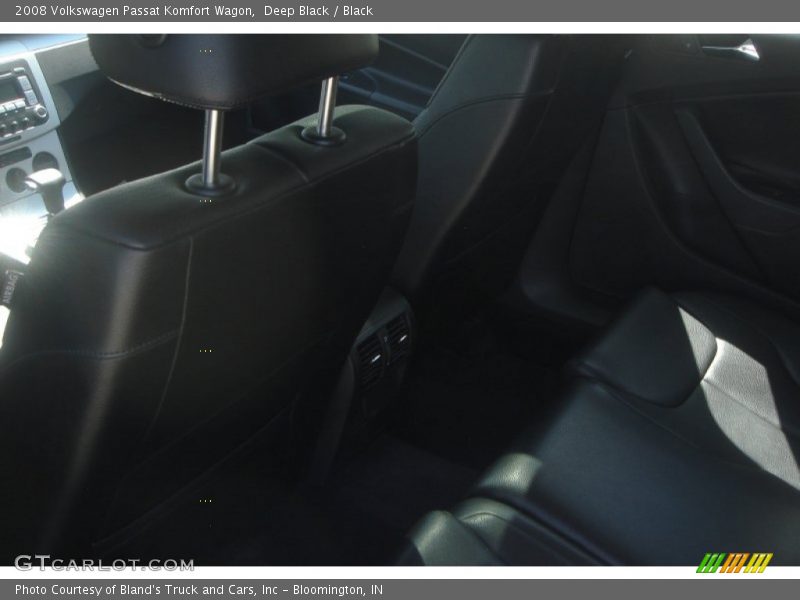 Deep Black / Black 2008 Volkswagen Passat Komfort Wagon