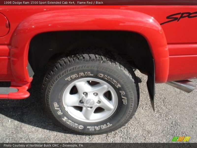 Flame Red / Black 1998 Dodge Ram 1500 Sport Extended Cab 4x4