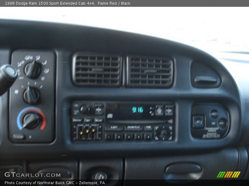 Flame Red / Black 1998 Dodge Ram 1500 Sport Extended Cab 4x4