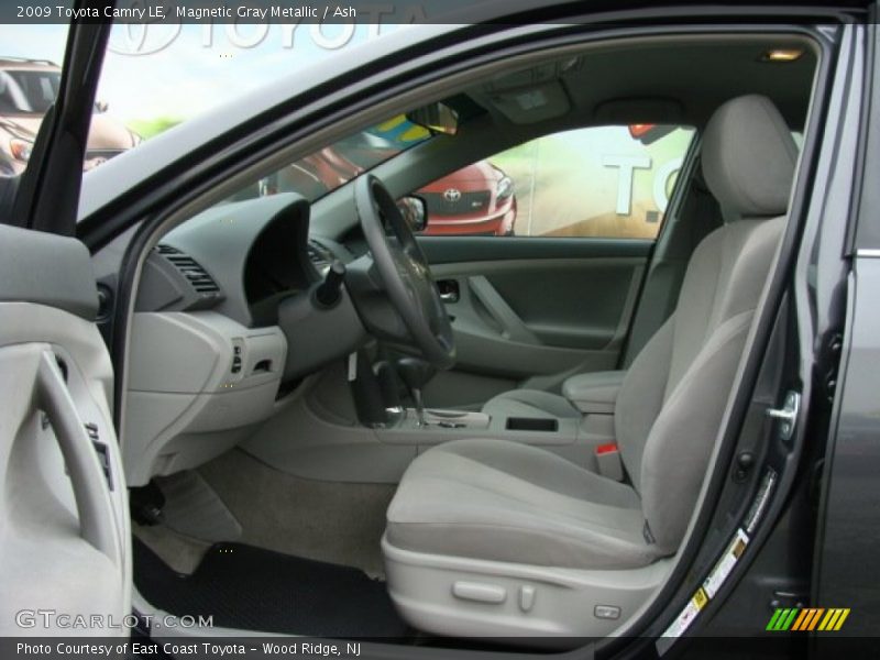 Magnetic Gray Metallic / Ash 2009 Toyota Camry LE