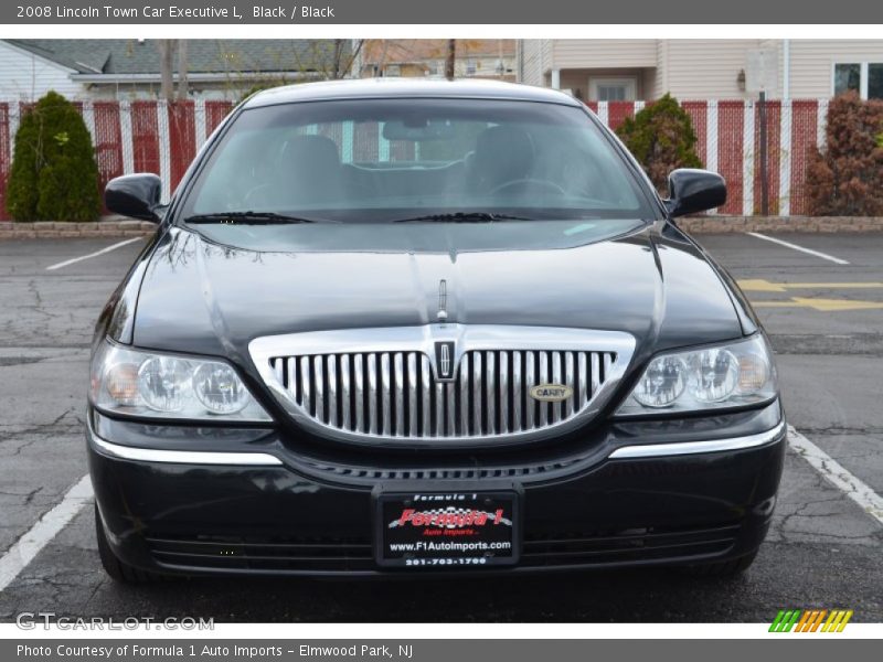 Black / Black 2008 Lincoln Town Car Executive L