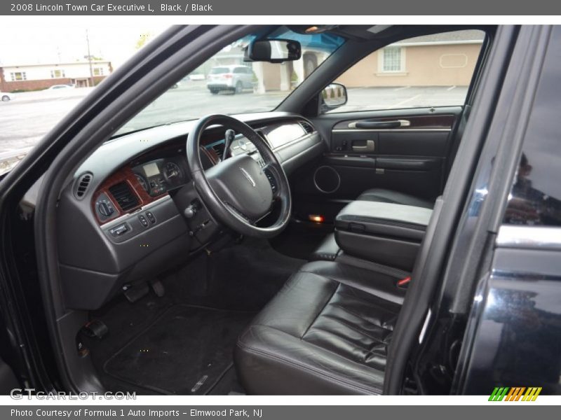 Black / Black 2008 Lincoln Town Car Executive L