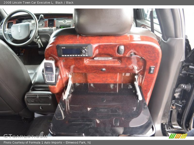  2008 Town Car Executive L Black Interior