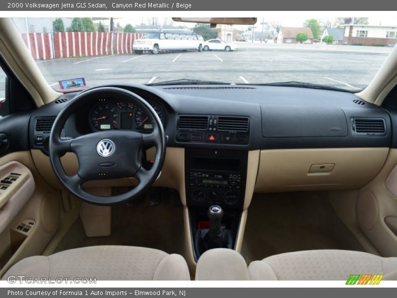 Canyon Red Metallic / Beige 2000 Volkswagen Jetta GLS Sedan
