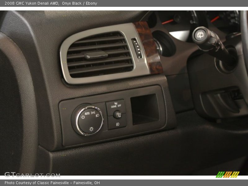 Onyx Black / Ebony 2008 GMC Yukon Denali AWD