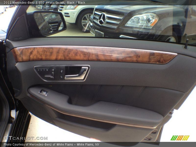 Black / Black 2011 Mercedes-Benz E 350 4Matic Sedan