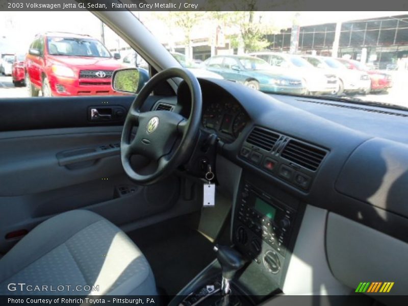 Platinum Grey Metallic / Grey 2003 Volkswagen Jetta GL Sedan