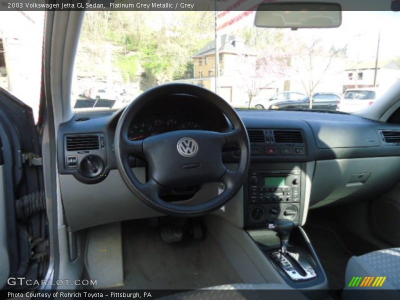 Platinum Grey Metallic / Grey 2003 Volkswagen Jetta GL Sedan