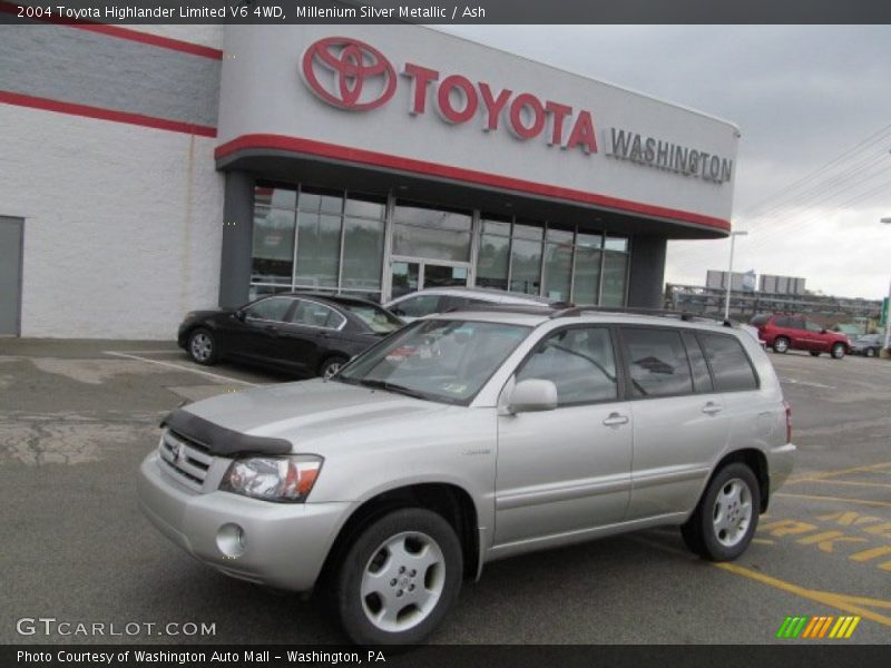 Millenium Silver Metallic / Ash 2004 Toyota Highlander Limited V6 4WD