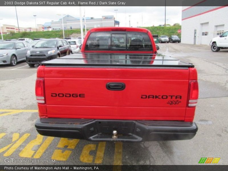 Flame Red / Dark Slate Gray 2003 Dodge Dakota SXT Regular Cab 4x4