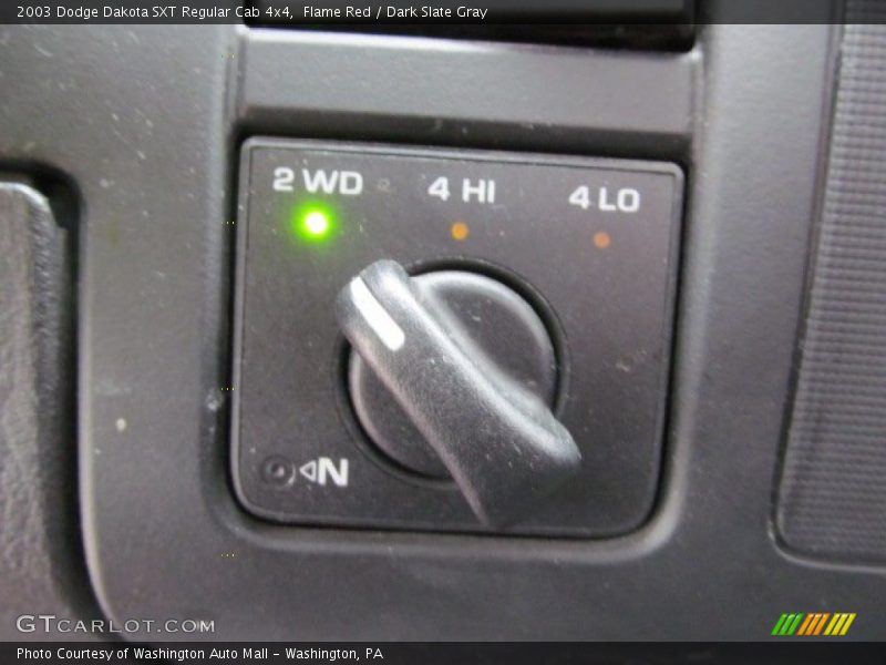 Flame Red / Dark Slate Gray 2003 Dodge Dakota SXT Regular Cab 4x4