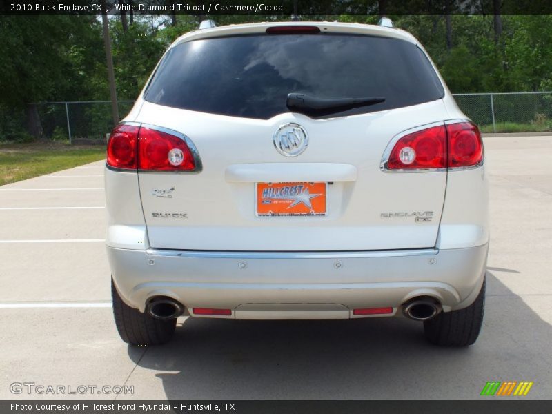 White Diamond Tricoat / Cashmere/Cocoa 2010 Buick Enclave CXL
