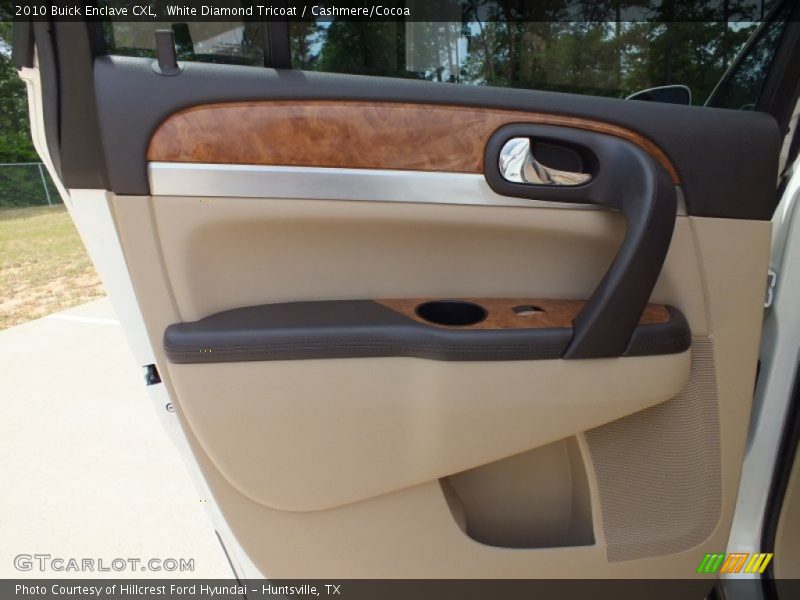 White Diamond Tricoat / Cashmere/Cocoa 2010 Buick Enclave CXL