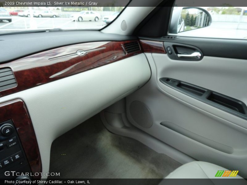Silver Ice Metallic / Gray 2009 Chevrolet Impala LS