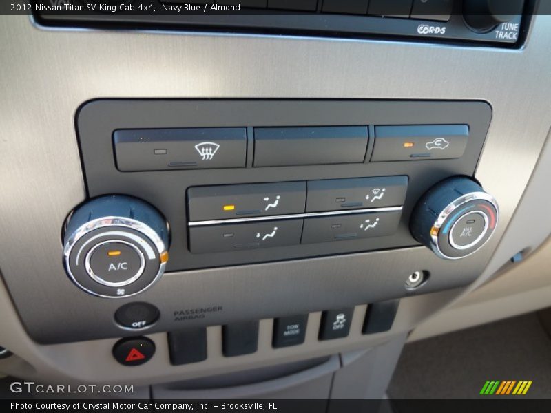 Controls of 2012 Titan SV King Cab 4x4
