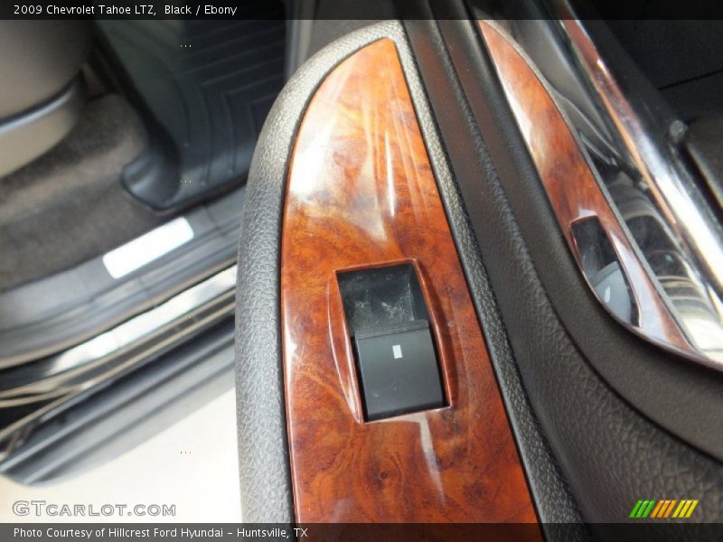 Black / Ebony 2009 Chevrolet Tahoe LTZ