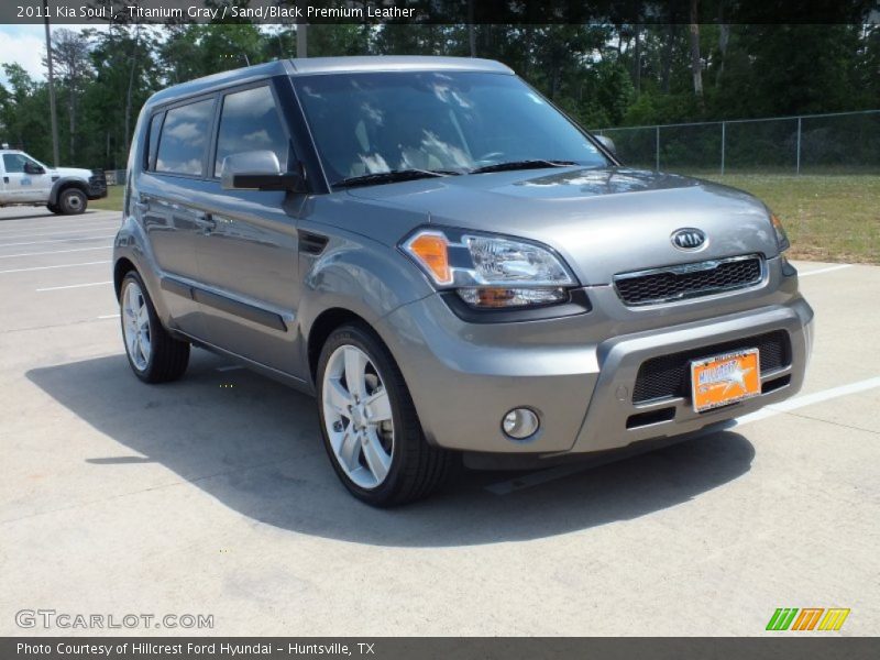 Titanium Gray / Sand/Black Premium Leather 2011 Kia Soul !